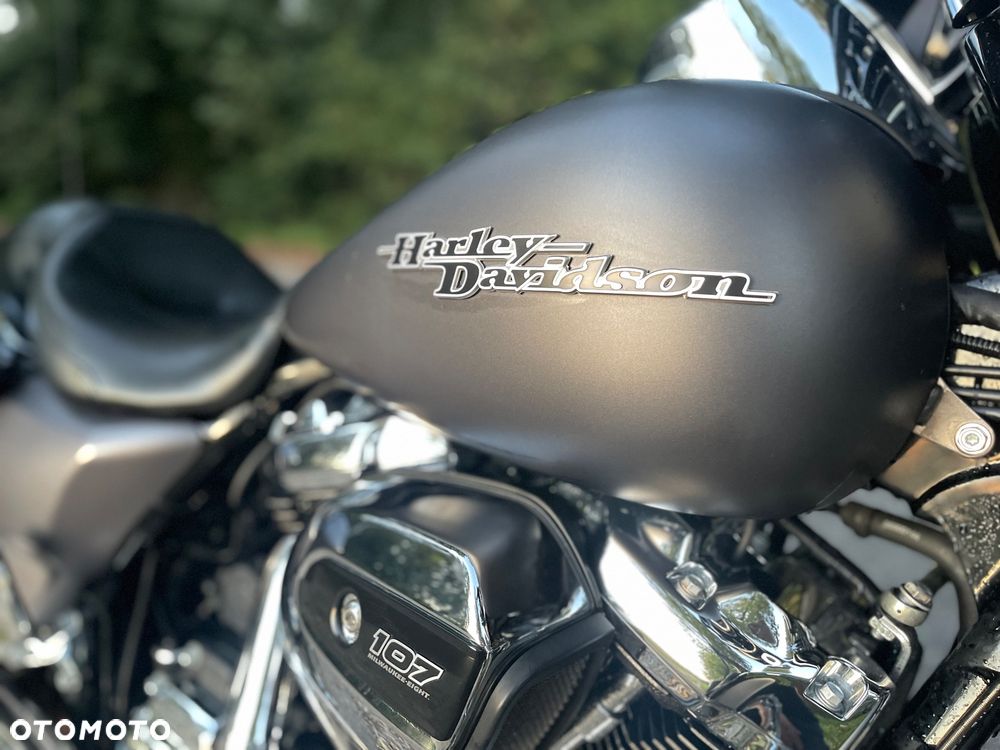 Harley-Davidson Touring Street Glide - 3
