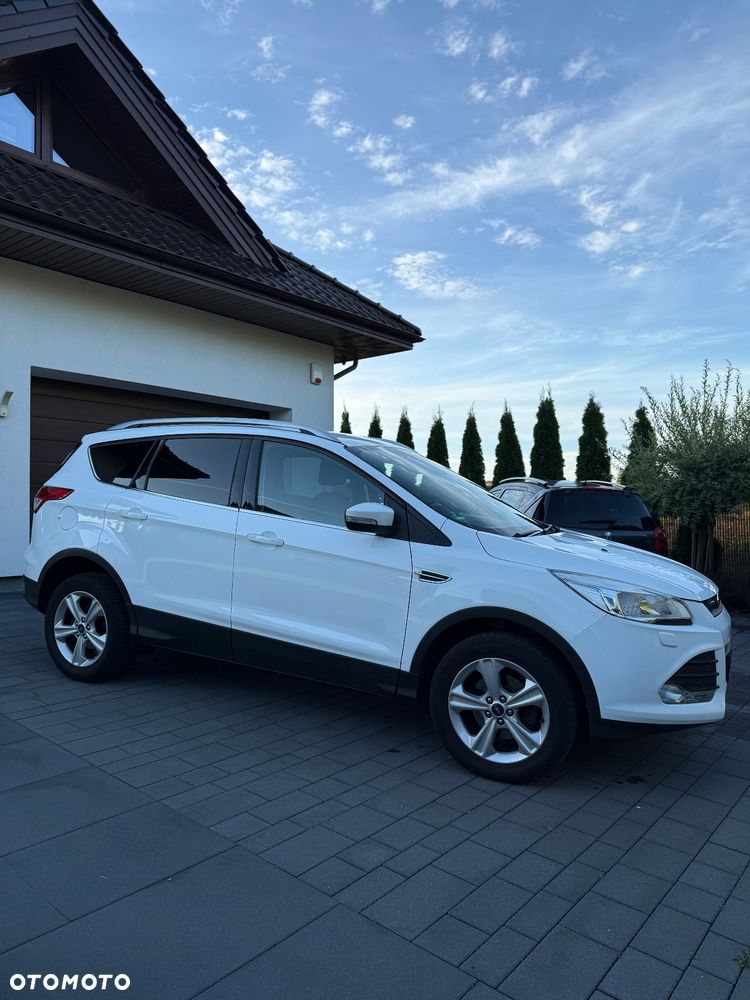 Ford Kuga 1.5 EcoBoost FWD Titanium ASS - 4