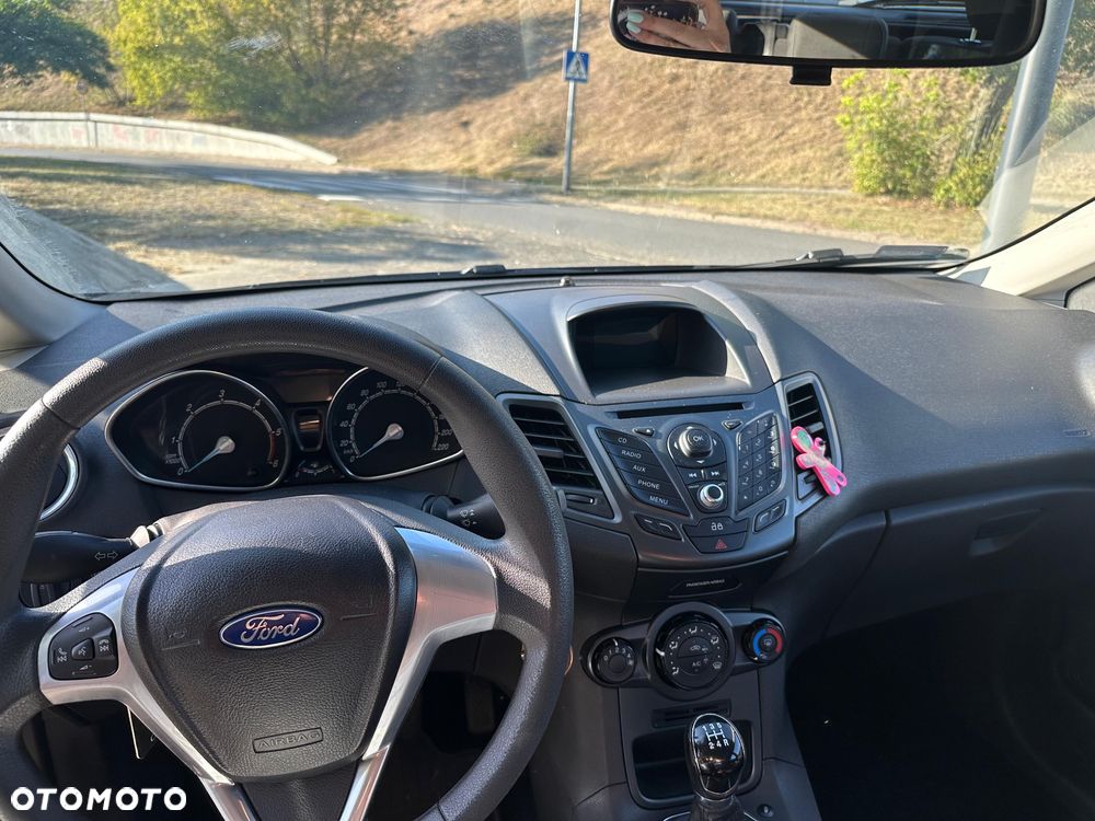 Ford Fiesta - 4