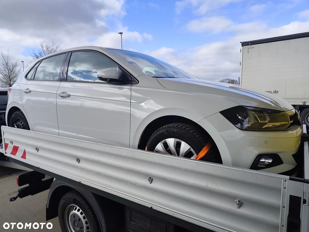 Volkswagen Polo 1.0 TSI Comfortline - 1