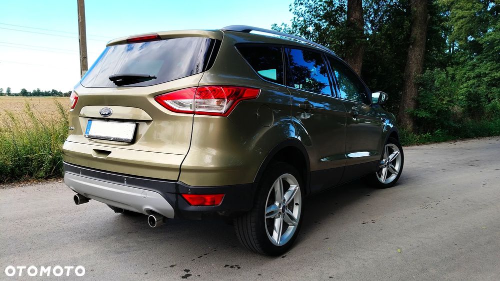 Ford Kuga 2.0 TDCi 4x4 Titanium - 5