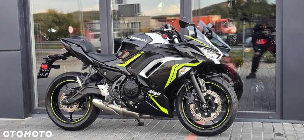 Kawasaki Ninja - 3