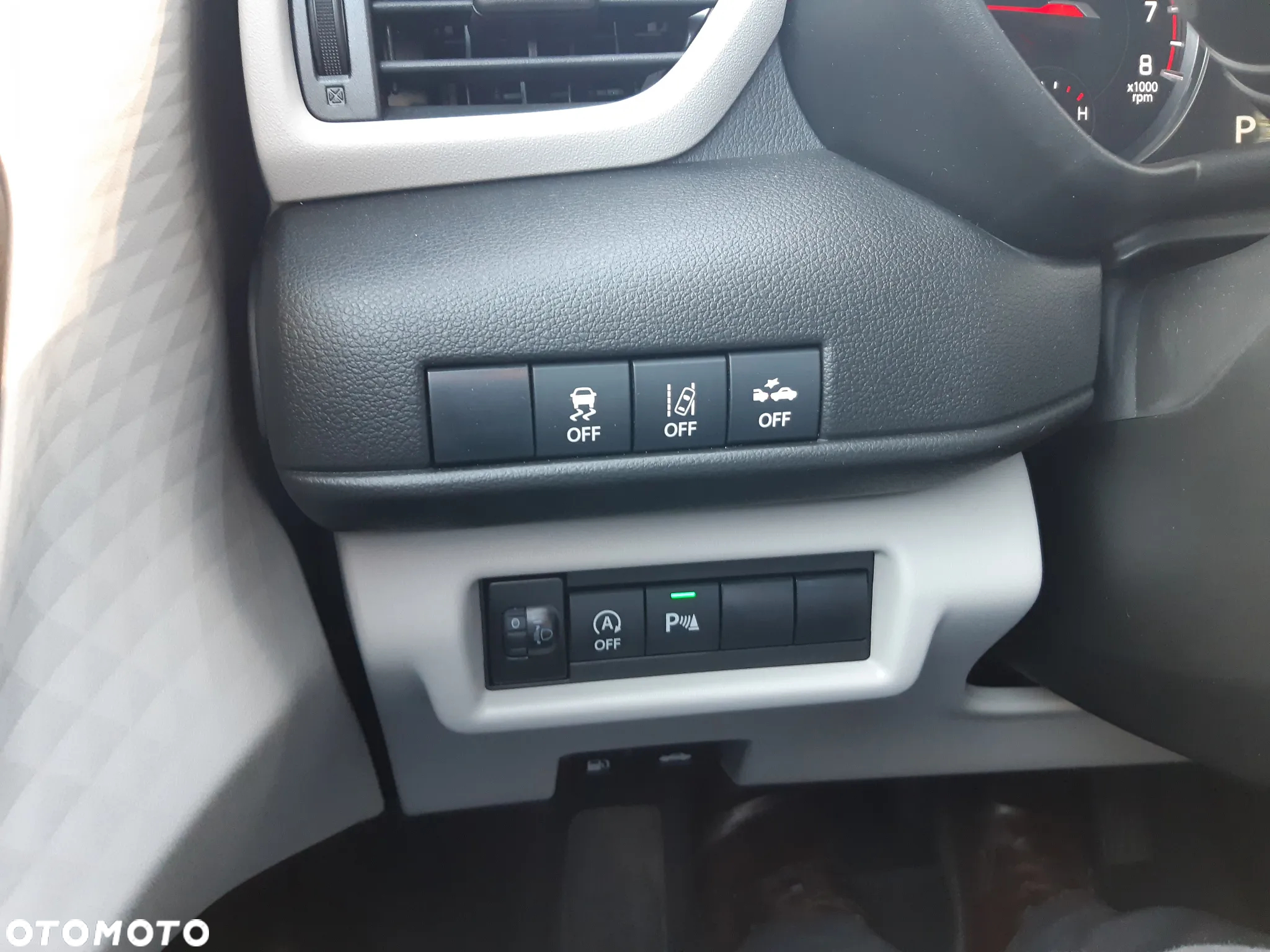 Suzuki Swift 1.2 Dualjet SHVS Premium Plus CVT - 18