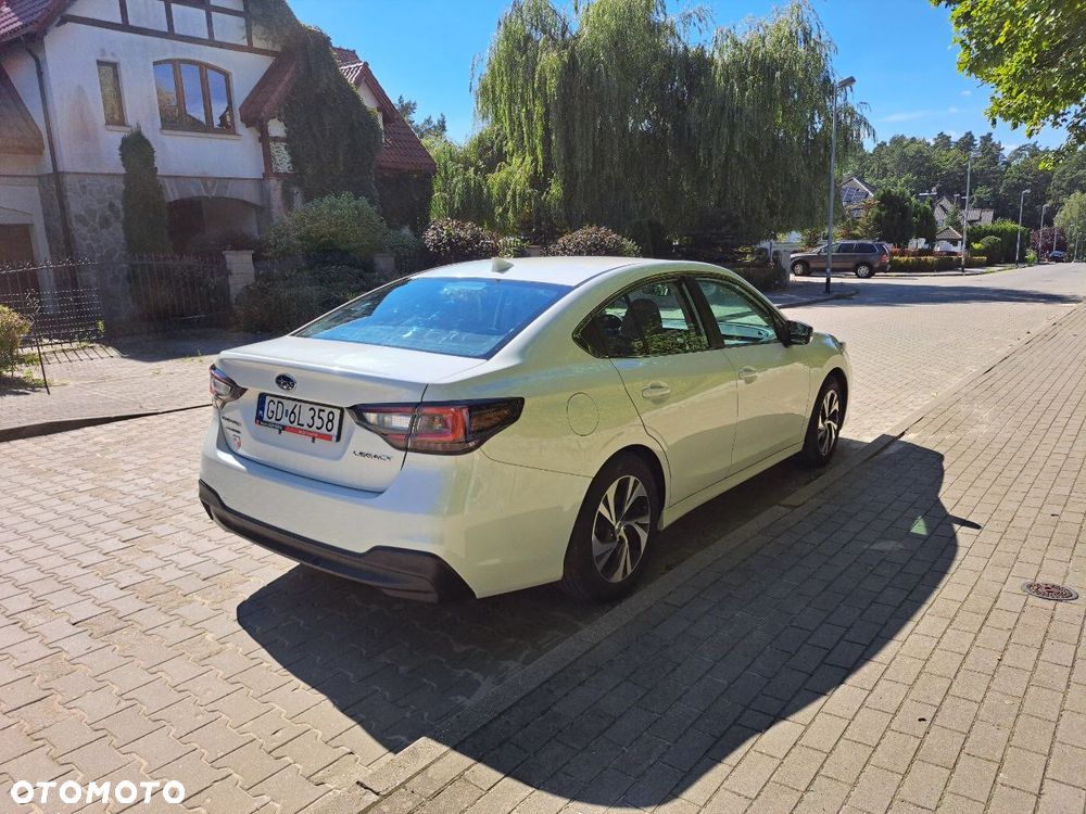 Subaru Legacy - 5
