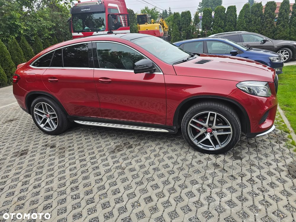 Mercedes-Benz GLE - 19