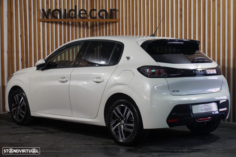 Peugeot 208 PureTech 100 EAT8 Allure - 2