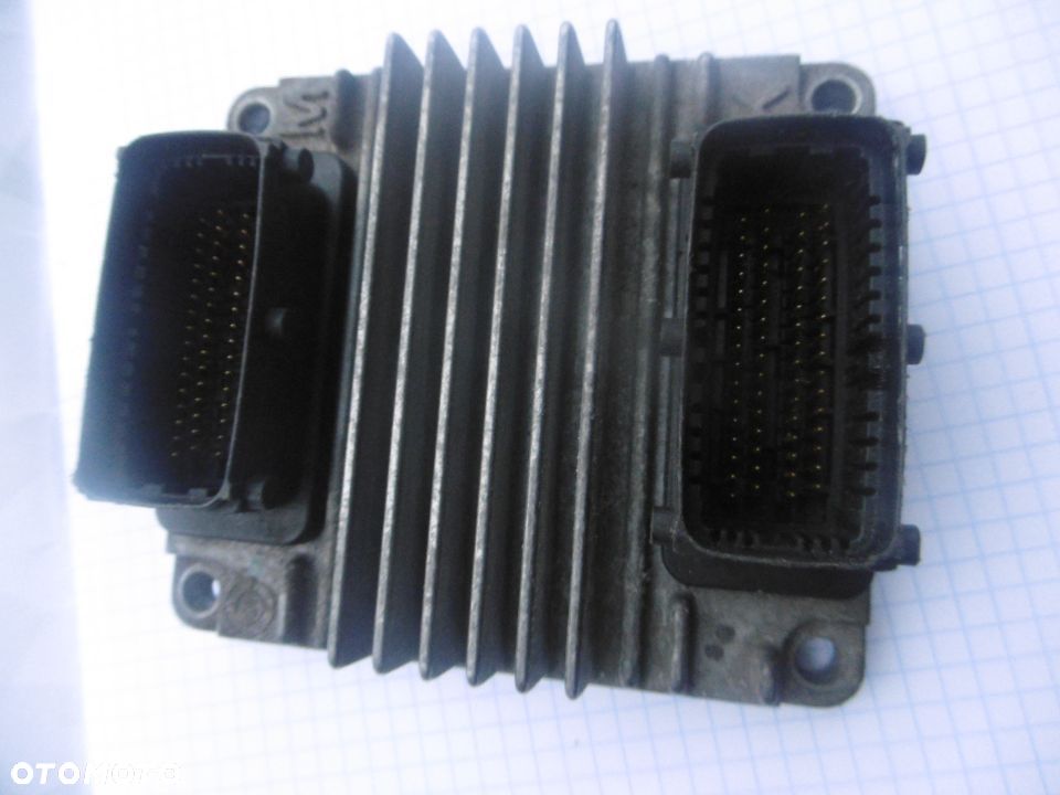 Sterownik komputer Silnik Astra G 1,9 8973065750 12212819 - 2