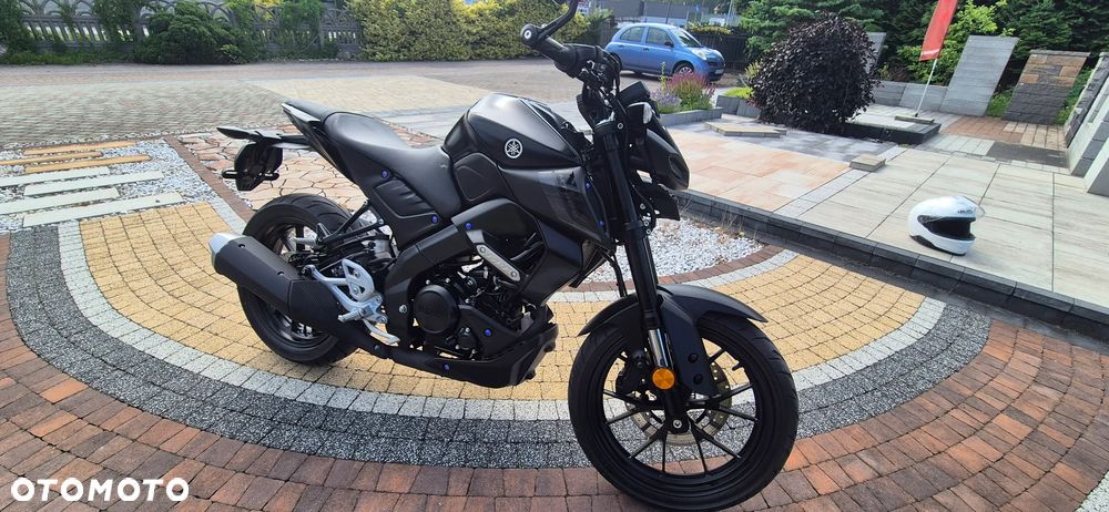 Yamaha MT - 3