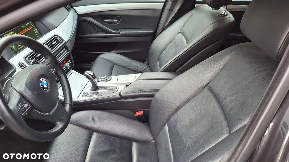 BMW Seria 5 520d - 17