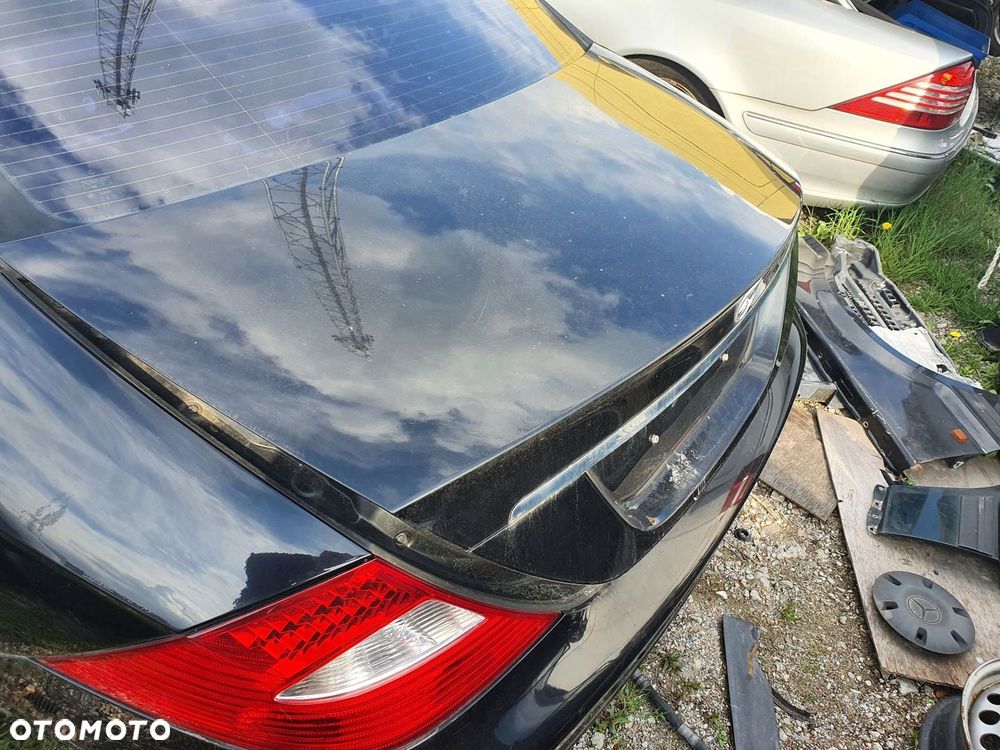 Klapa tył mercedes cls
