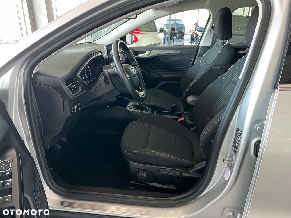 Ford Focus 1.0 EcoBoost mHEV Titanium - 19