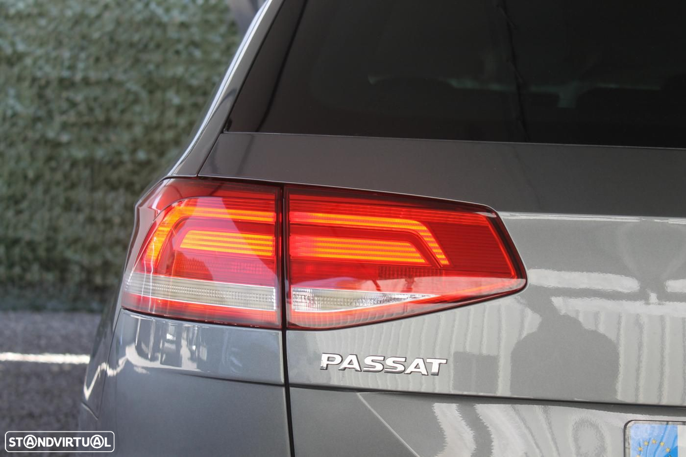 VW Passat Variant 1.6 TDI Confortline DSG - 46