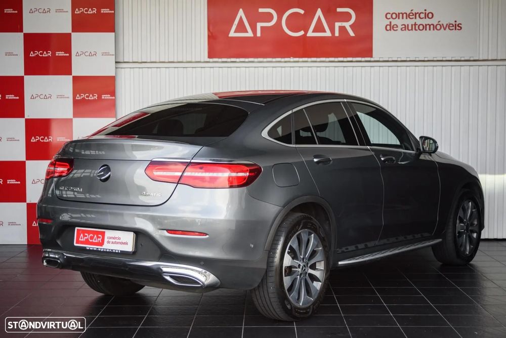 Mercedes-Benz GLC 250 d Coupé AMG Line 4-Matic - 12