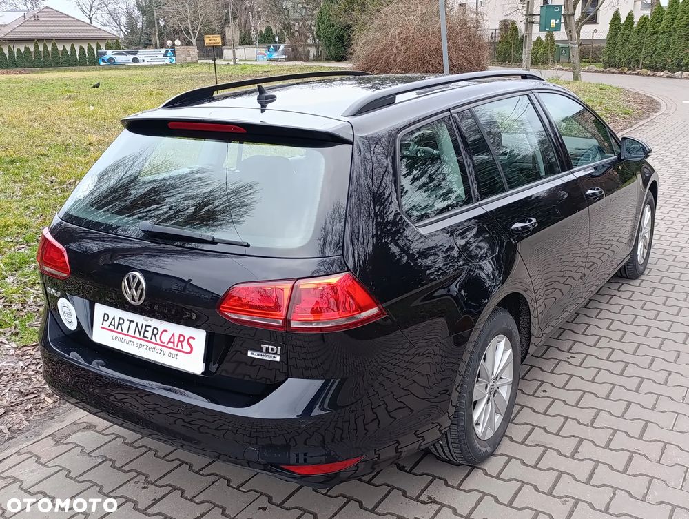 Volkswagen Golf 1.6 TDI Comfortline - 6