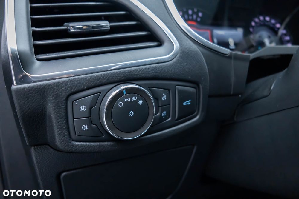 Ford S-Max 2.0 EcoBlue Titanium - 20