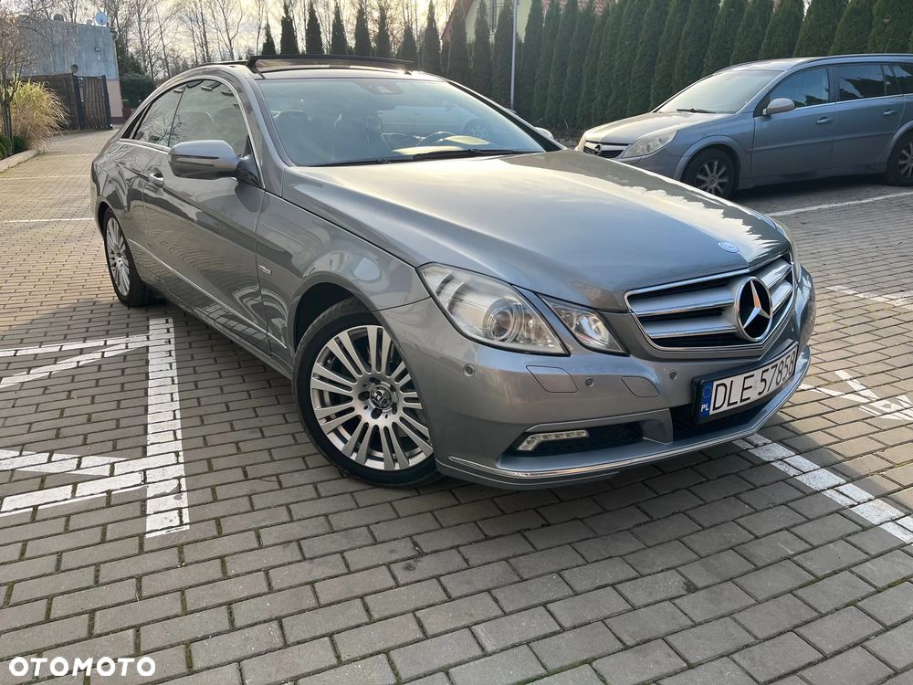 Mercedes-Benz Klasa E 350 CDI DPF BlueEFFICIENCY 7G-TRONIC Avantgarde - 1