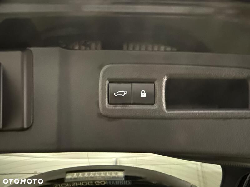 Lexus NX 300h Business Edition AWD - 22
