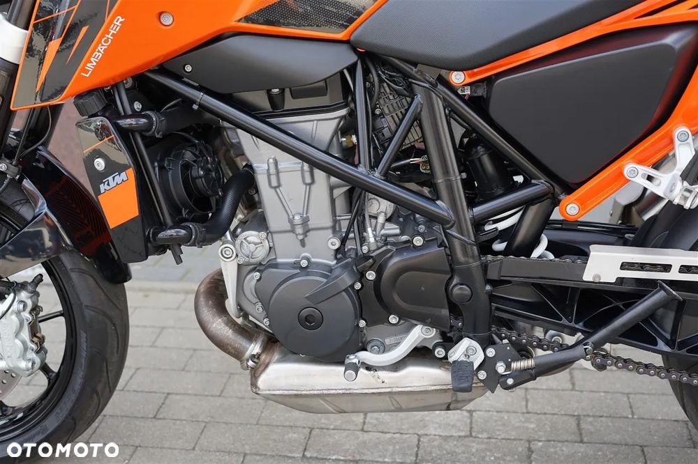 KTM Duke - 28
