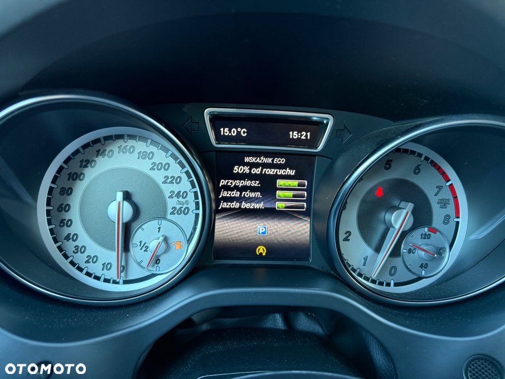 Mercedes-Benz CLA 200 - 20