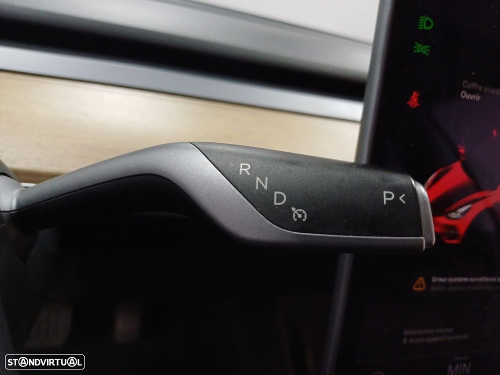 Tesla Model 3 Standard Range Plus RWD - 18