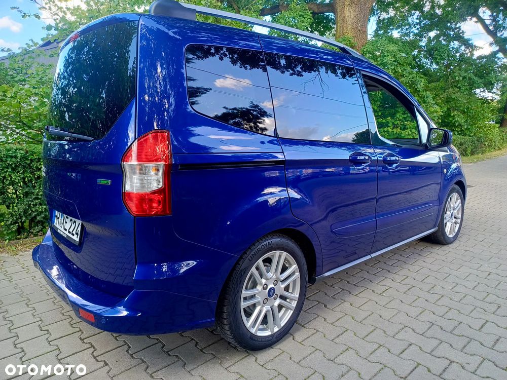 Ford Tourneo Courier 1.0 EcoBoost Titanium - 9