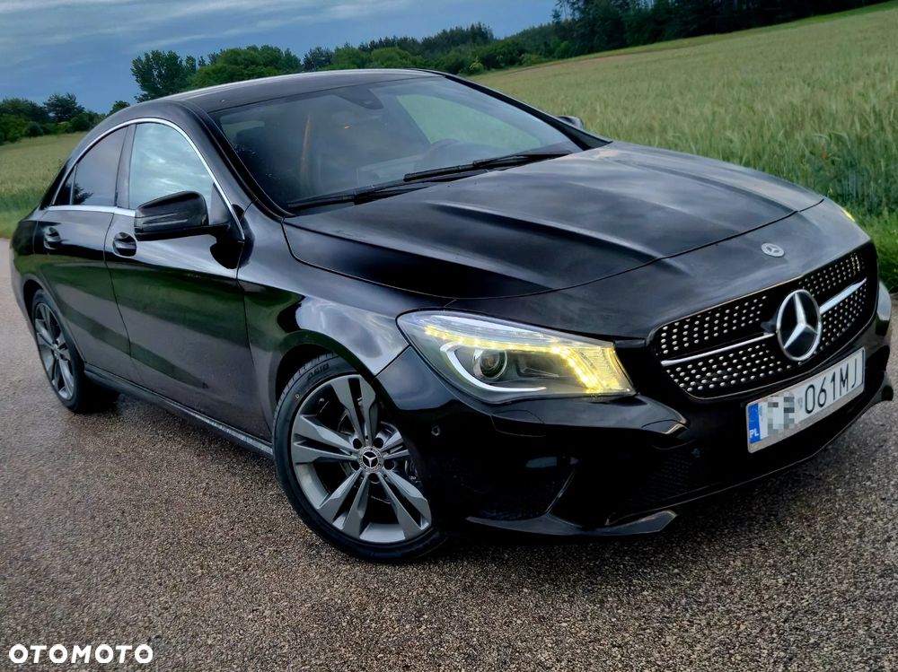 Mercedes-Benz CLA 200 7G-DCT - 2