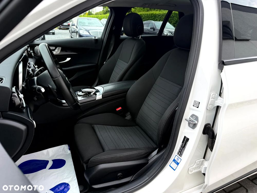 Mercedes-Benz Klasa C 220 d 9G-TRONIC Avantgarde - 19