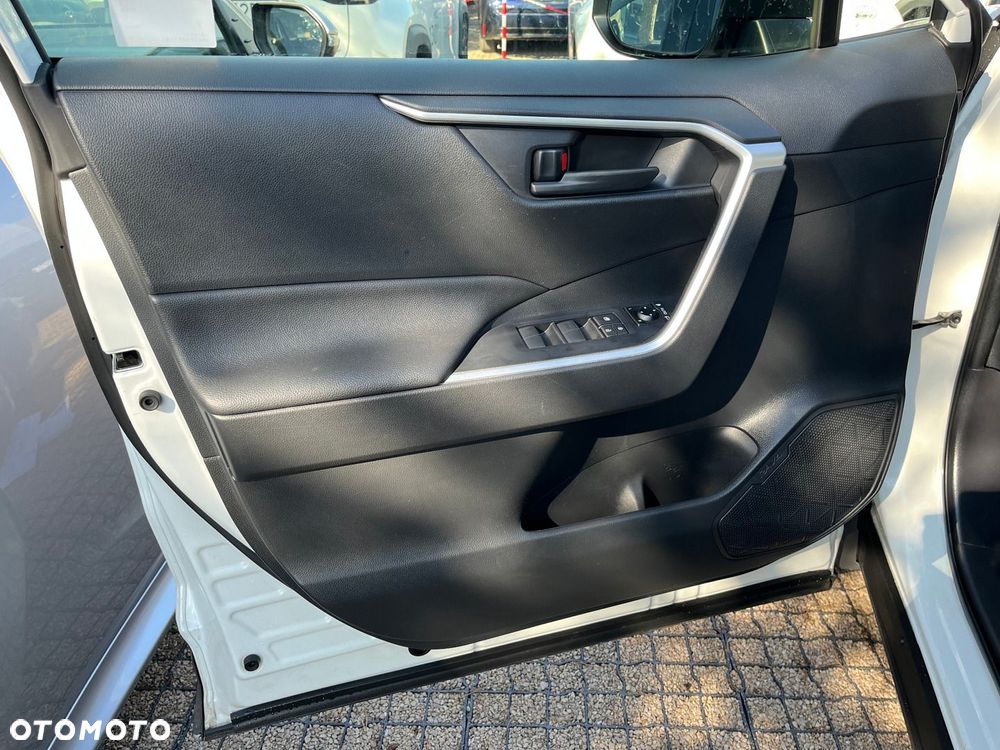 Toyota RAV4 2.5 Hybrid Active 4x2 - 24