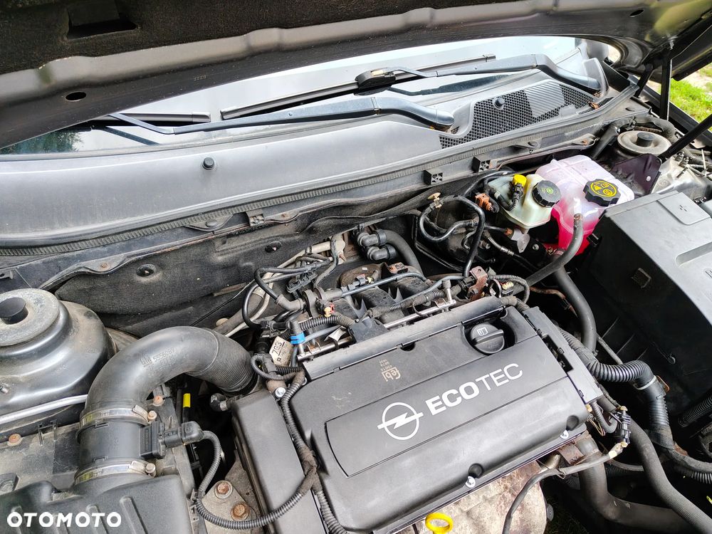 Opel Insignia 1.8 - 6