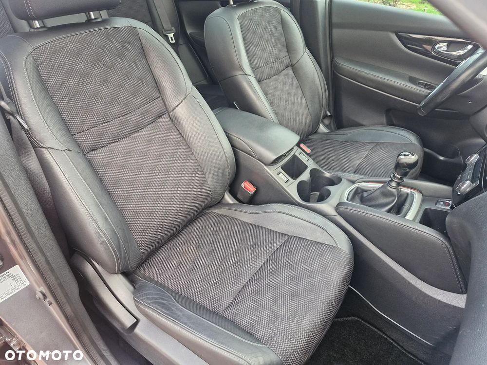 Nissan Qashqai 1.2 DIG-T Tekna - 18