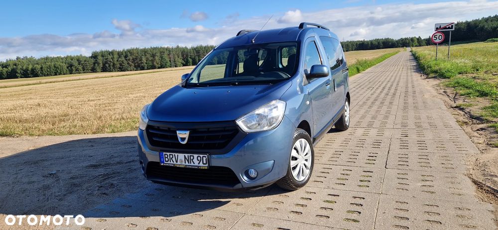 Dacia Dokker TCe 115 Stepway Celebration - 3