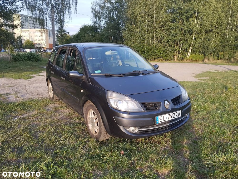 Renault Scenic 2.0 16V Privilege - 1