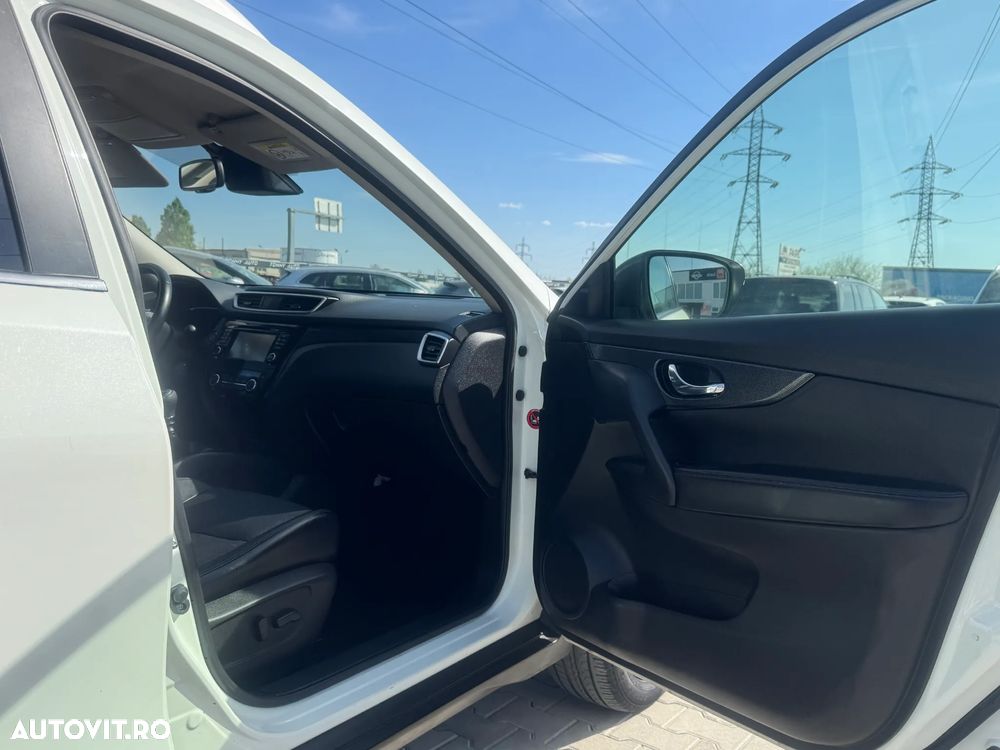 Nissan X-Trail 1.6 dCi Tekna - 23