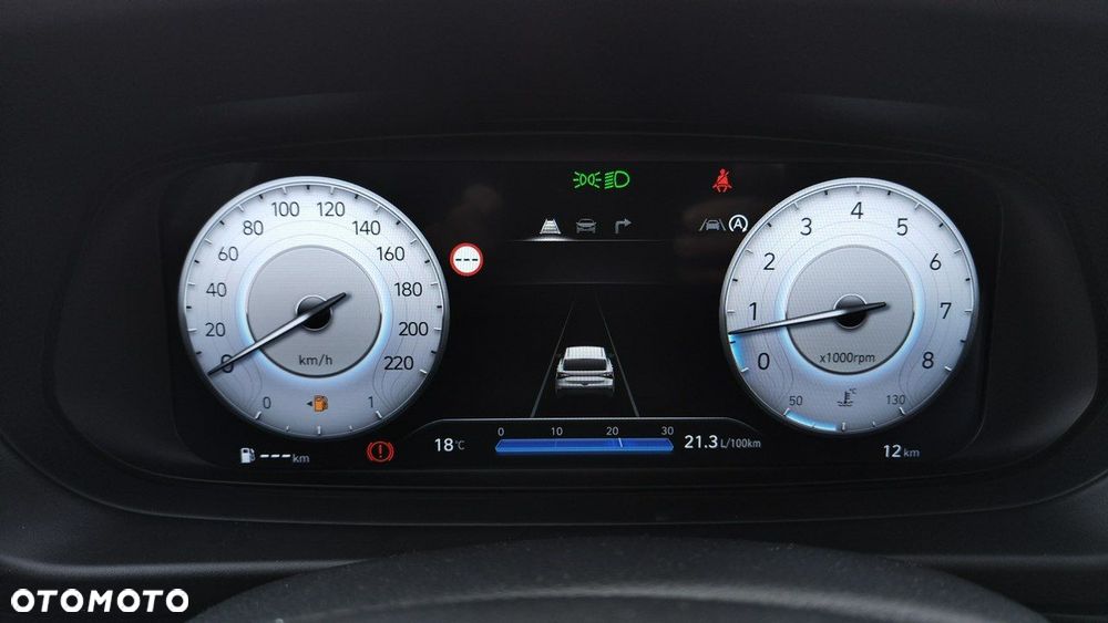 Hyundai i20 - 17