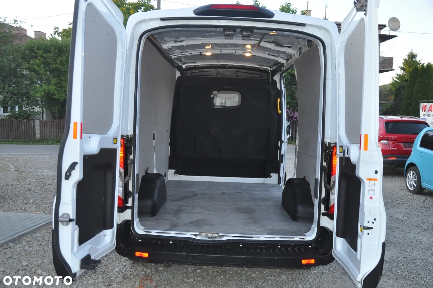 Ford Transit - 19