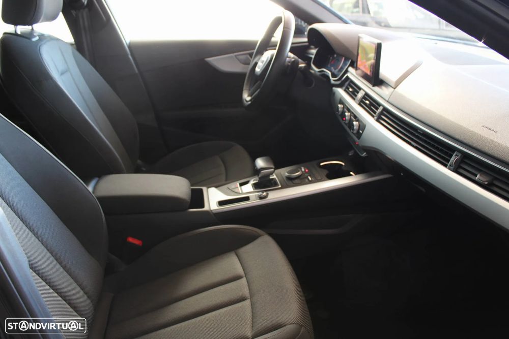 Audi A4 Avant 2.0 TDI S-line S tronic - 9