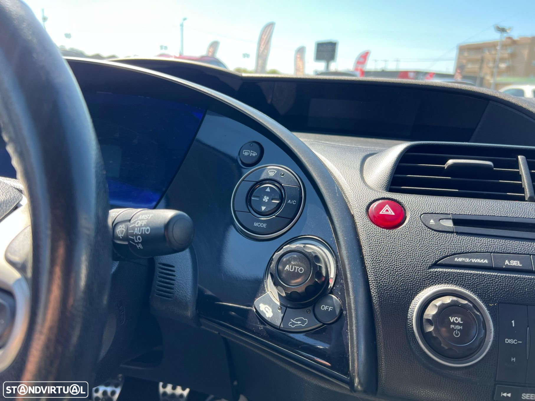 Honda Civic 1.4 Sport - 24
