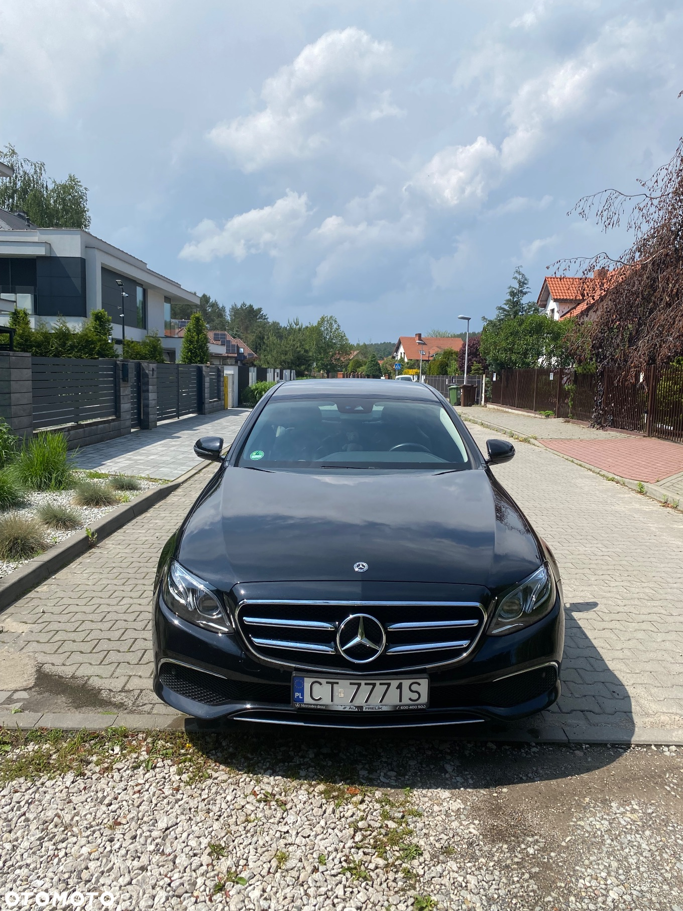 Mercedes-Benz Klasa E 220 d 4-Matic 9G-TRONIC - 3
