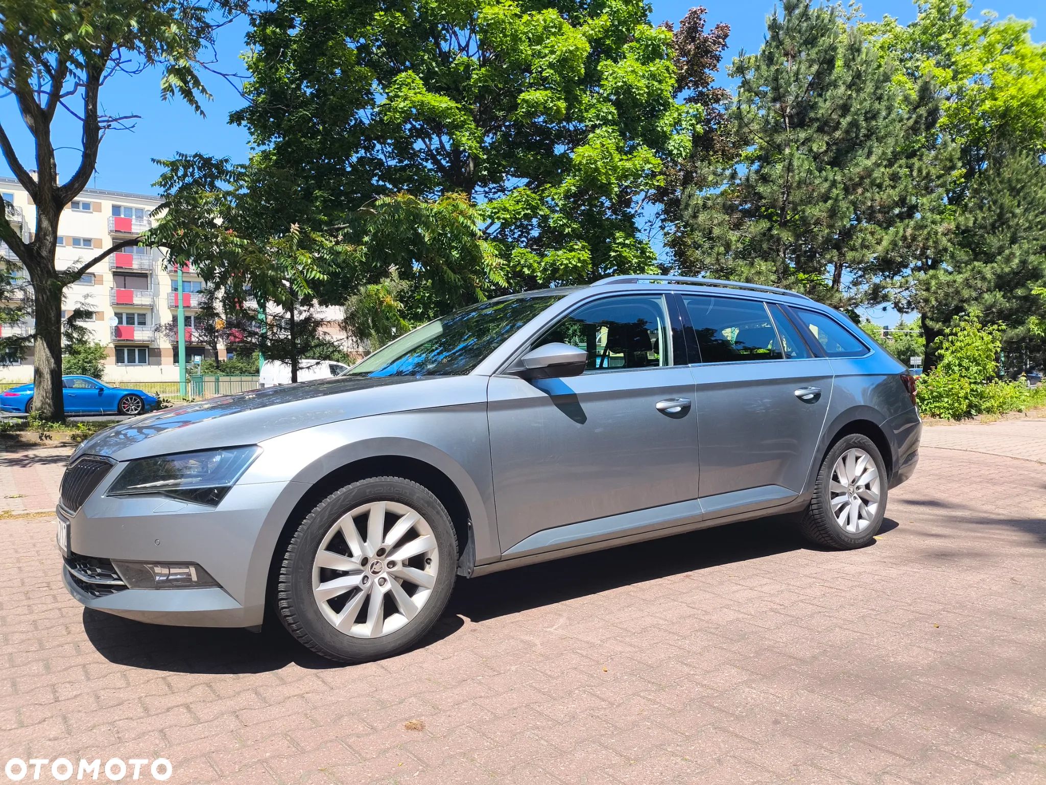 Skoda Superb 2.0 TDI Style - 1
