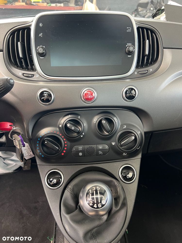 Fiat 500 1.0 Hybrid (RED) - 14