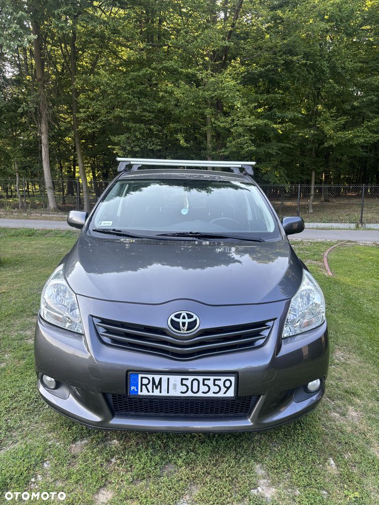 Toyota Verso 2.0 D-4D 2010 7os - 3