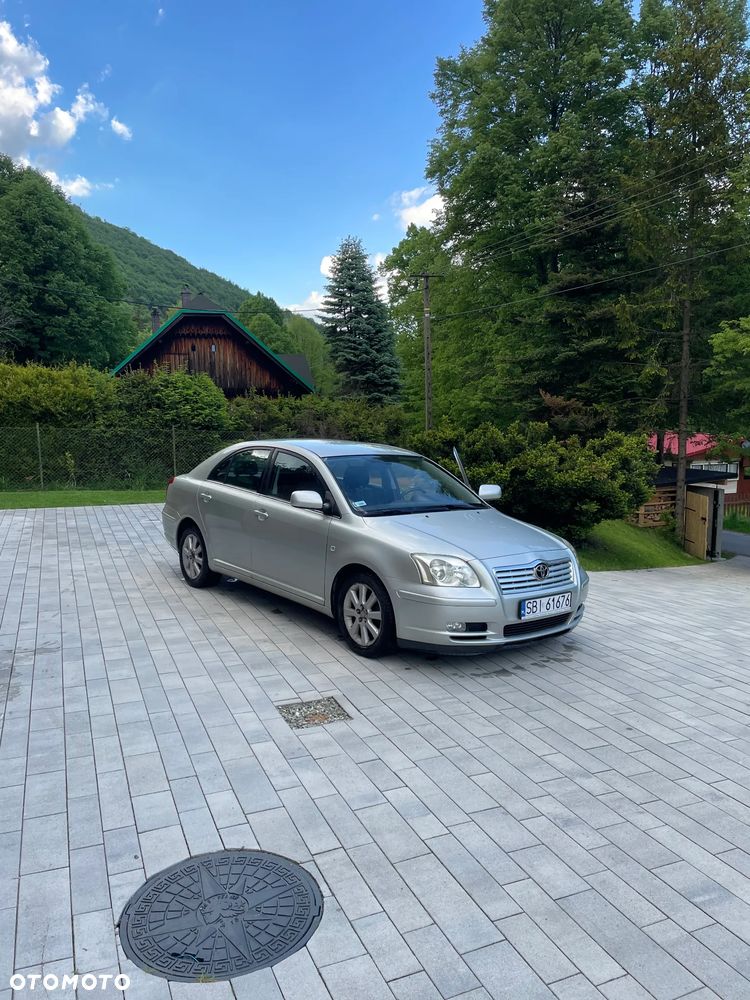 Toyota Avensis 2.0 VVT-i Sol plus - 1