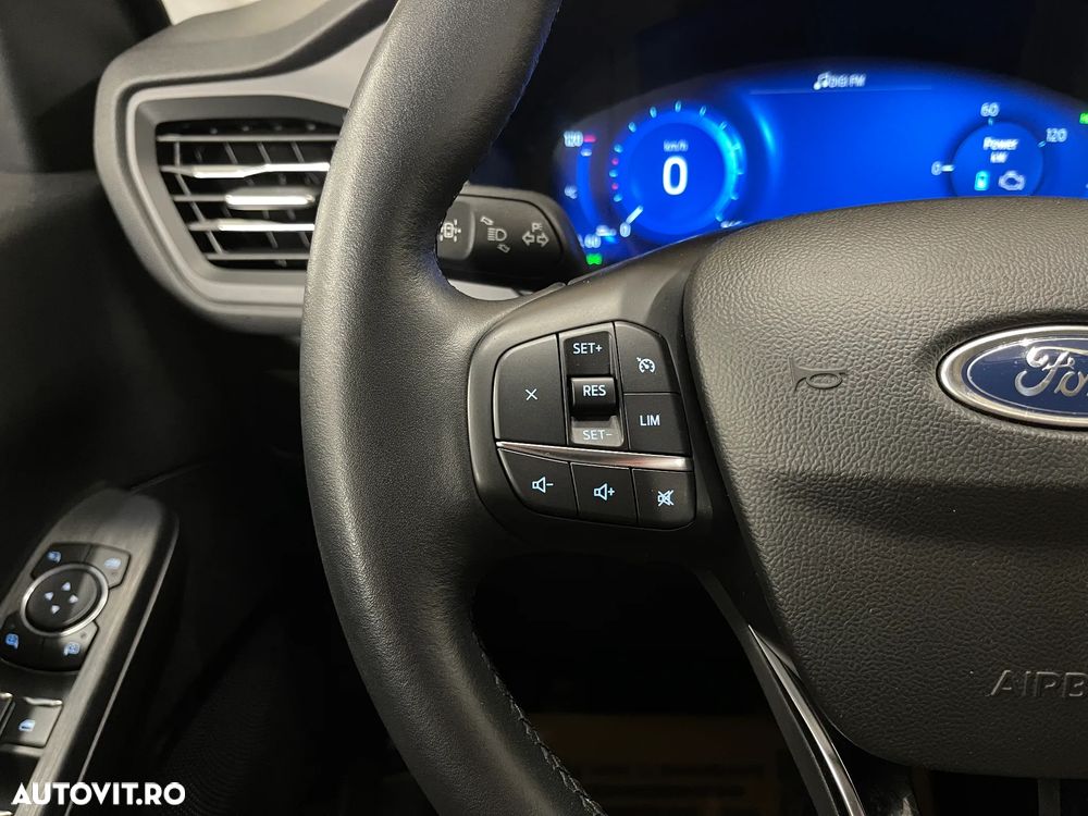 Ford Kuga 2.5 Duratec FHEV TITANIUM - 22