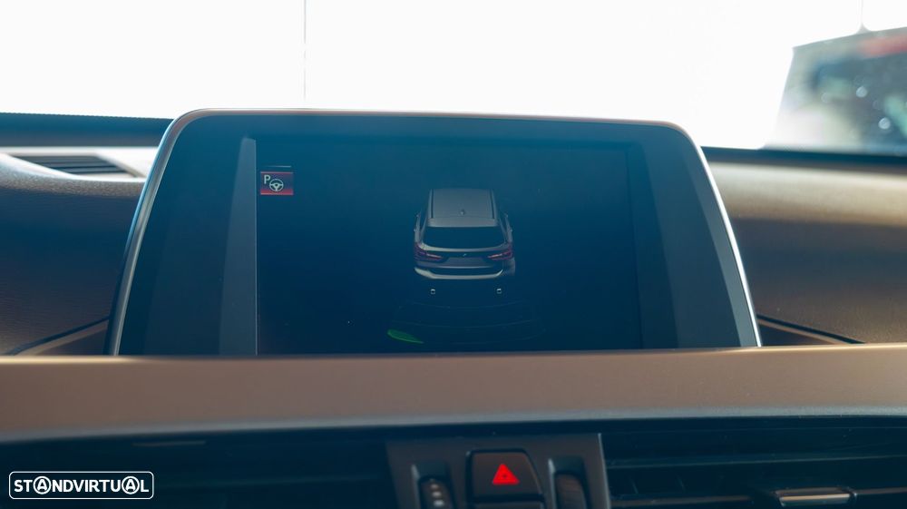 BMW X1 16 d sDrive - 12