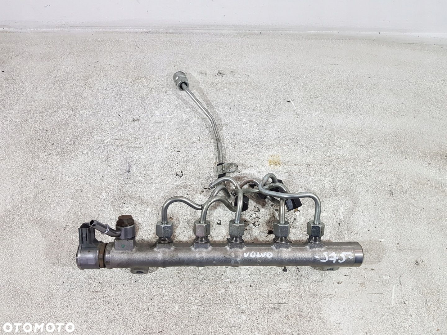 LISTWA WTRYSKOWA 31303612 VOLVO S60 V60 S80 2.0D D4204T5 - 1