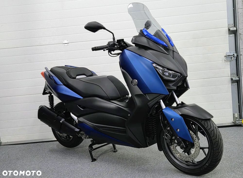 Yamaha X-max