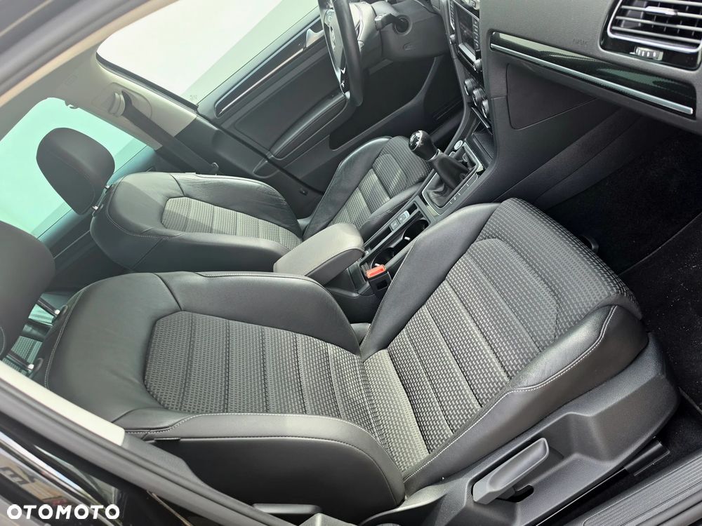 Volkswagen Golf 1.4 TSI BMT Highline - 10