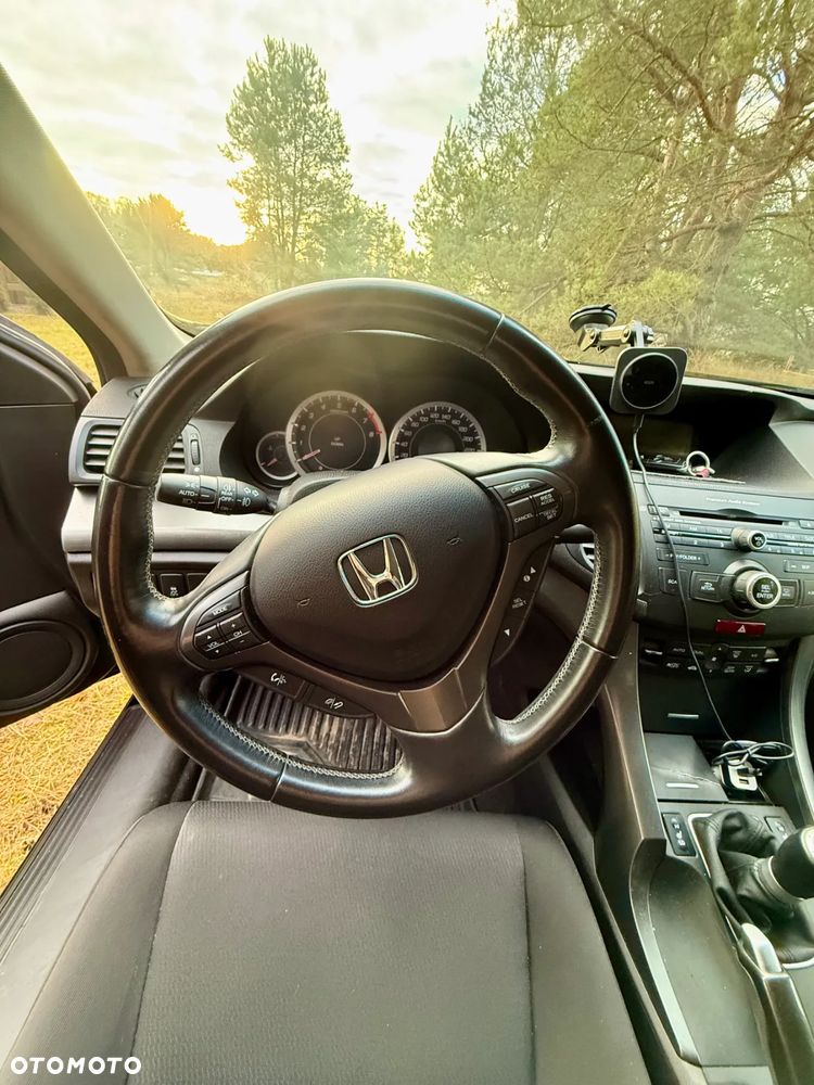 Honda Accord 2.0 Executive - 4