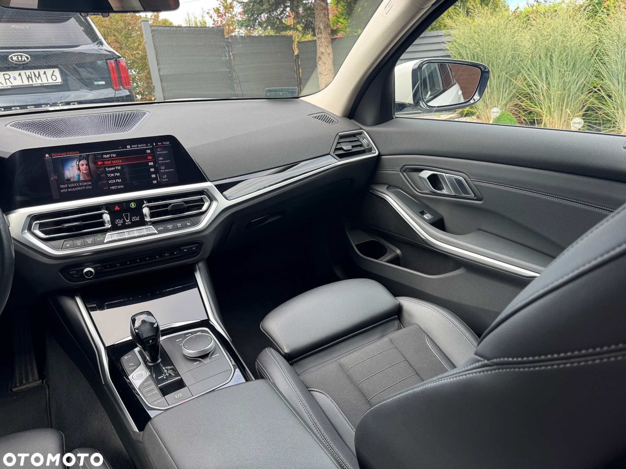 BMW Seria 3 320i xDrive Sport Line - 24