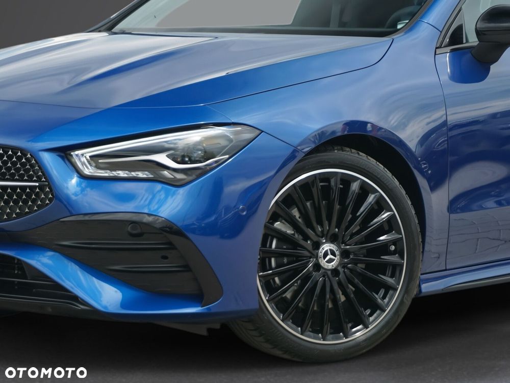 Mercedes-Benz CLA 200 AMG Line 7G-DCT - 11